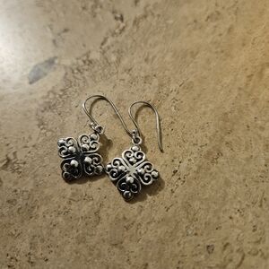 Elegant Silver Filigree Earrings